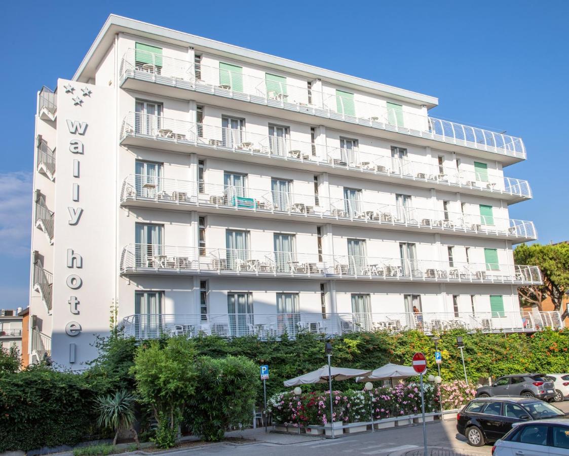 Hotel Wally Lido di Jesolo Exteriör bild